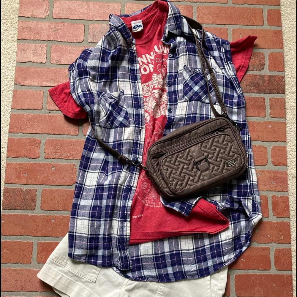 BeachLunchLounge Short sleeved plaid flannel shirt